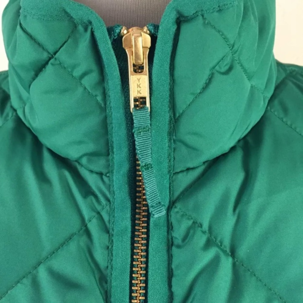 J. Crew Excursion Quilted Down Vest Kelly Green M - Picture 5 of 6